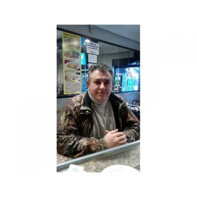 Caballero 58 años busca amistad con mujer.