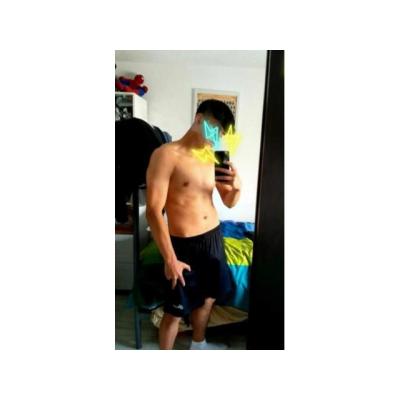 Chico Masajista gratuito solo a mujeres
