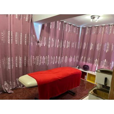 Alquilo cabina para Masajes en La Sagrera, Barcelona