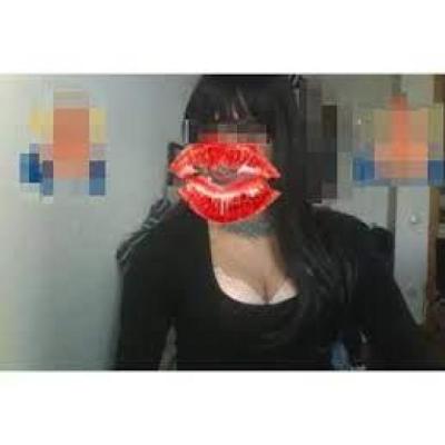 MASAJES Y CUM CONTROL CON MORENA CD