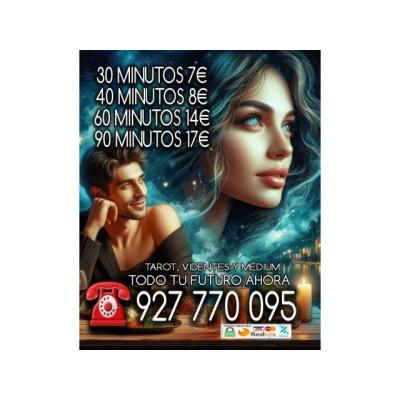 Lectura de cartas, videntes y médium