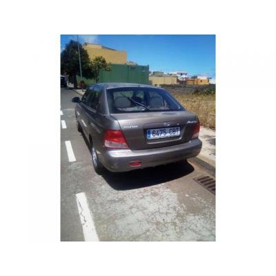 HYUNDAI ACCENT IMPECABLE