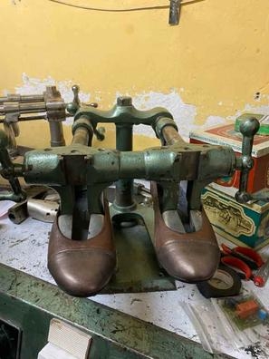 SE VENDE MAQUINARIA DE ZAPATERÍA