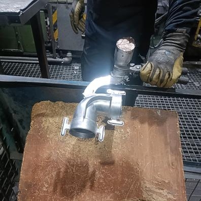 FUNDIDOR DE INYECCION DE ALUMINIO
