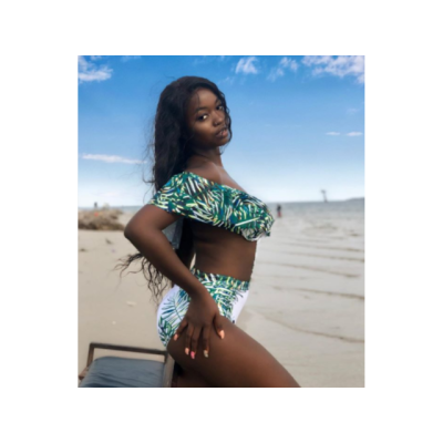 BUSCO CHICA NEGRA SINCERA Y CORDIAL