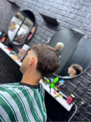 se necesita barbero ? con mucha experi