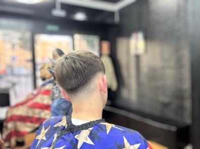 se necesita barbero ? con mucha experi