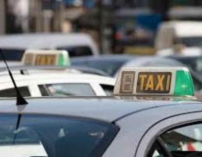 Se necesita conductor taxi Madrid
