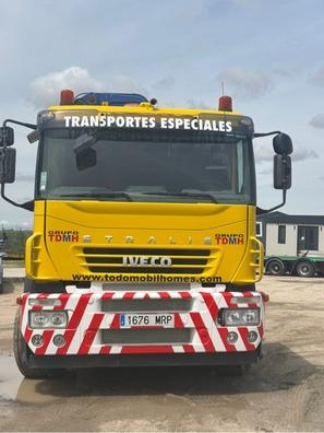 se hacen transportes con camión pluma