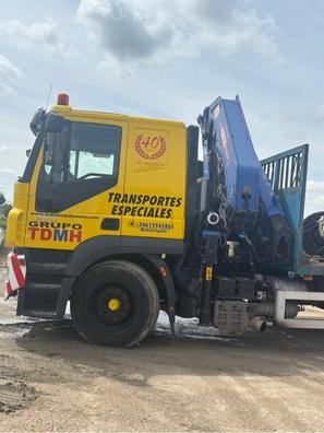 se hacen transportes con camión pluma
