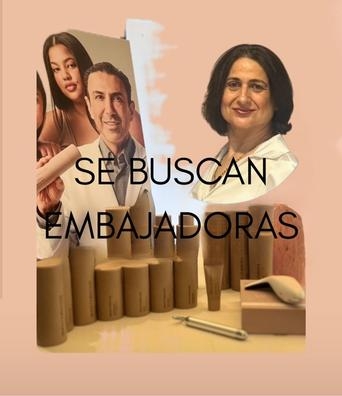 Embajadora productos dermocosmeticos.