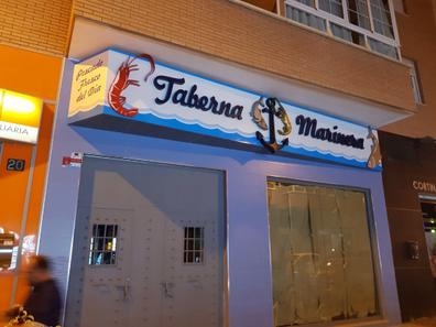 Ayudante cocina fregaplatos