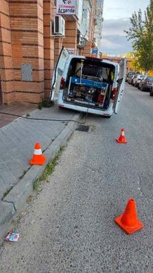 se precisa Pocero con carnet