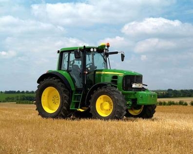 tractorista y ganadero