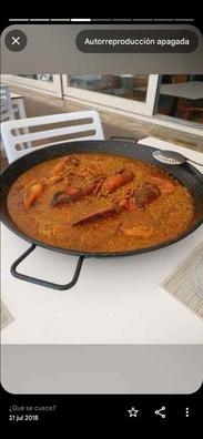 SE BUSCA AYUDANTE DE COCINA Y FREGACHIN