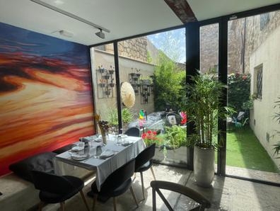 cocineros, ayudantes de cocina, y camare
