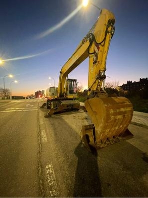 se busca maquinista de excavadoras