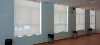 Instalador de cortinas y estores