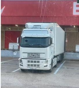 TRANSPORTE CAMION TTRAILER FRIGORIFICO