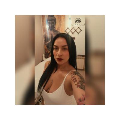 Masajista colombiana profesional