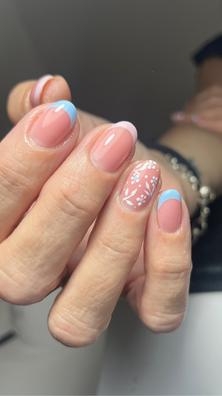 SE BUSCA MANICURISTA MÍN 3 AÑOS EXP