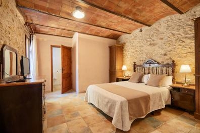 PUESTO DE LIMPIEZA EN CASA RURAL