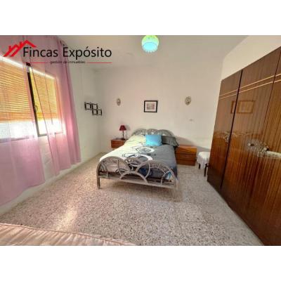 SE VENDE CASA