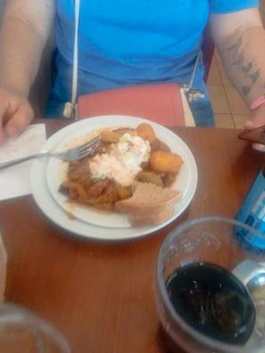 cocinera , se necesita