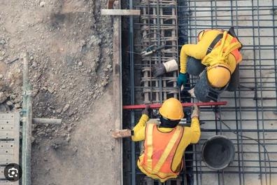 Empleo: Encofrador y Ferralla