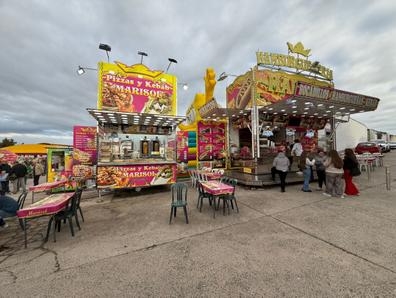 se necesita chica para trabajar en feria