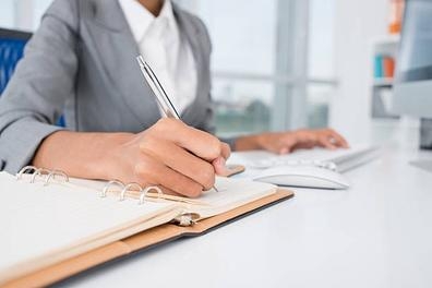 Administrativa experiencia logística.