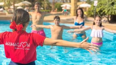 SE BUSCA ANIMADOR/A TURÍSTICO E INFANTIL