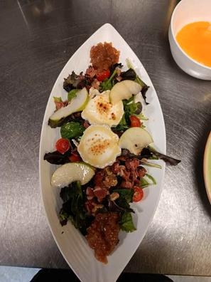 necesito ayudante de cocina