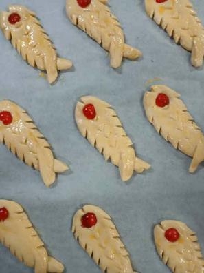 ayudante de pastelería, pastelero