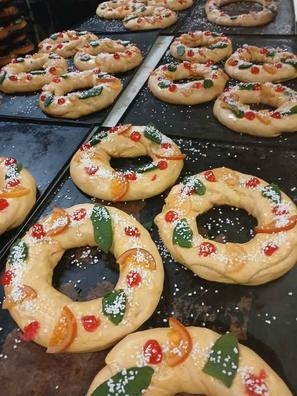 ayudante de pastelería, pastelero
