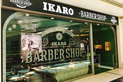SE NECESITA PELUQUERO BARBERO