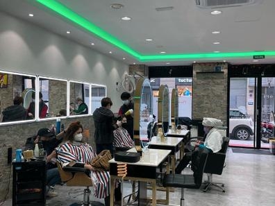 MADRID necesita una manicurista