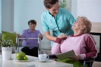 Se precisa Auxiliar de Geriatría