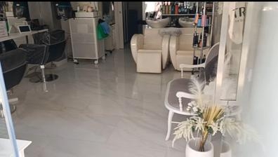 Oficial en Peluquería