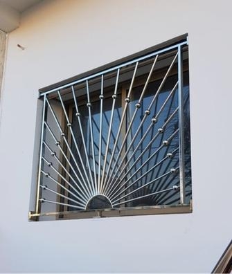 Montage de rejas de ventanas aluminio