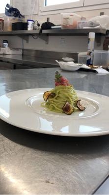 chef italiano busqua trabajo