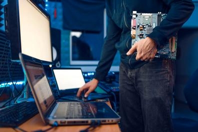 TECNICO INFORMATICO