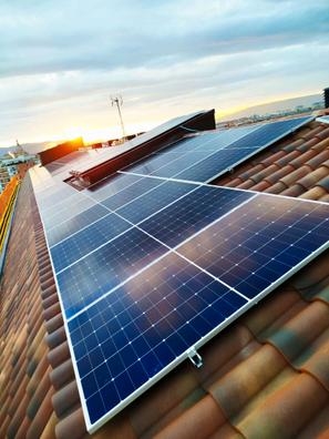 MONTADOR PLACAS FOTOVOLTAICAS