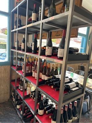 SE REQUIERE AYUDANTE DE CAMARERO