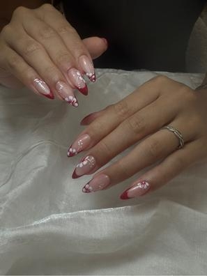 manicurista especializada en esculpidas
