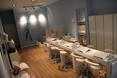 MANICURISTA/PEDICURISTA