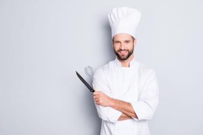 COCINERO/A PARA JORNADA COMPLETA