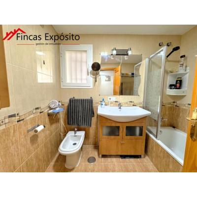 SE VENDE PISO
