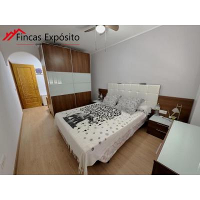 SE VENDE PISO