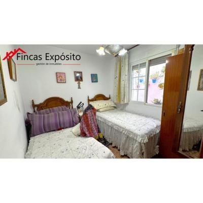 SE VENDE PISO